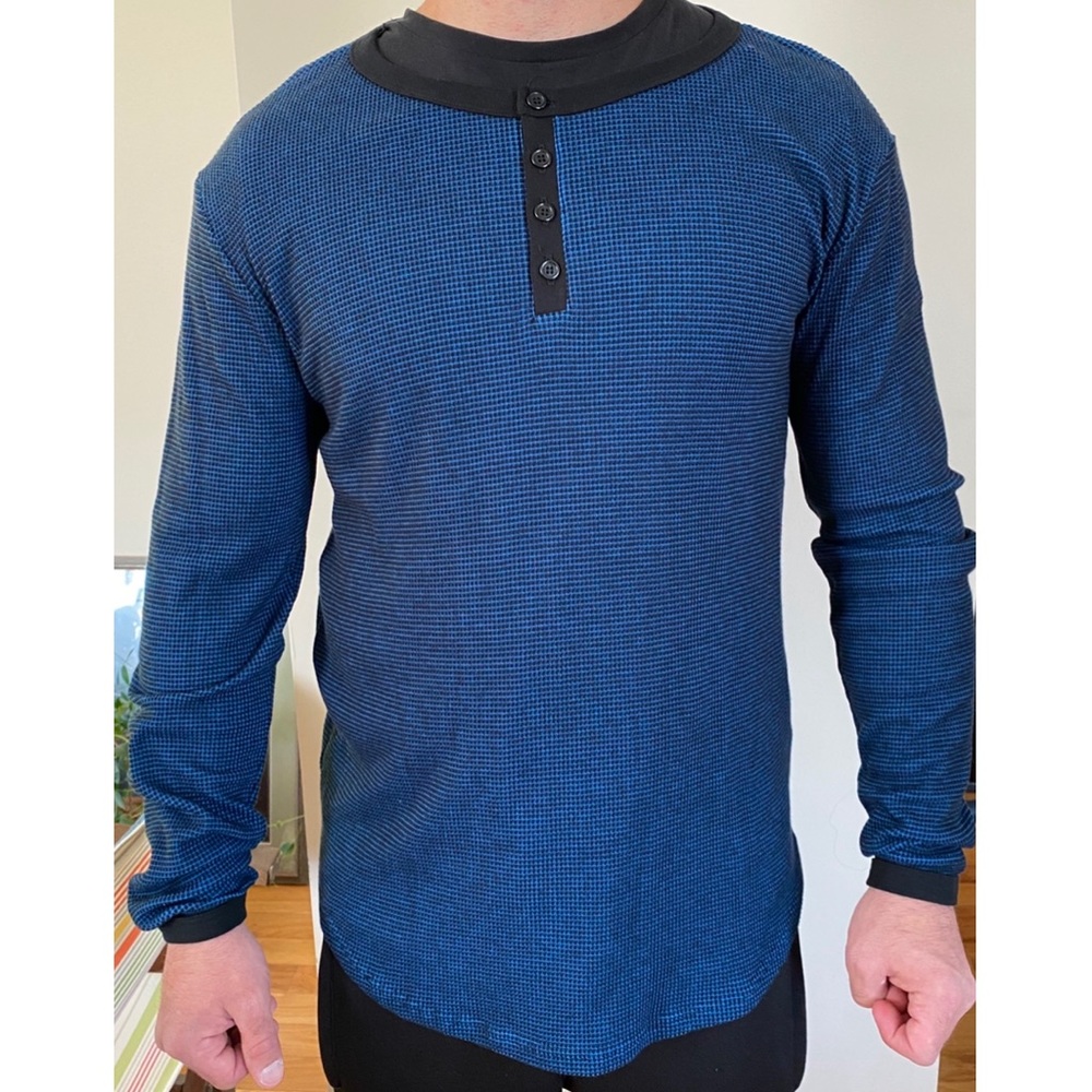 🆕 BDG. Men’s Long Sleeve Thermal Henley Size M